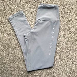 Ryderwear athletic leggings, size XS. Colored Grey